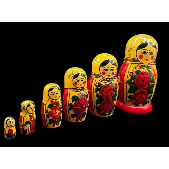 None Other - Hand-Painted Set Of 6 Wooden Russian Matryoshka Nesting Dolls With Floral Design